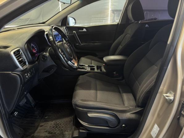 Kia Sportage IV с пробегом 2018 года, цена 1 870 000 рублей, 130106 км, внедорожник, Автокод Объявления