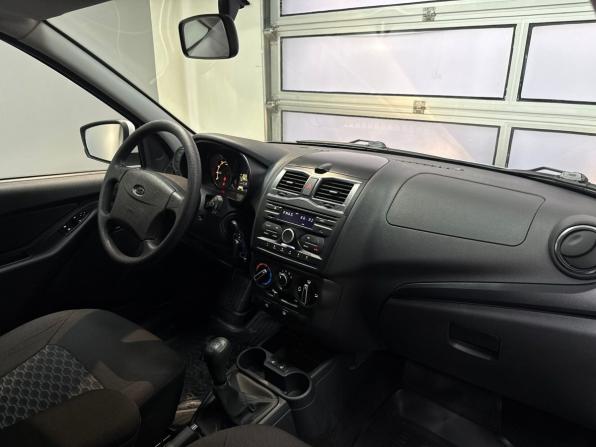 Lada (ВАЗ) Granta I Рестайлинг с пробегом 2023 года, цена 750 000 рублей, 27982 км, седан, Автокод Объявления