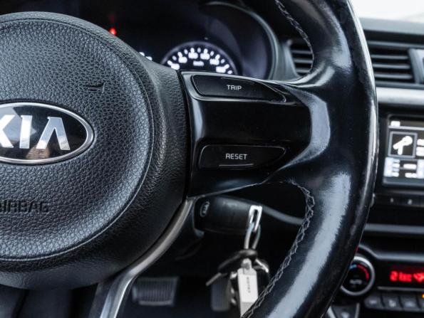 Kia Rio IV с пробегом 2019 года, цена 1 319 000 рублей, 203783 км, седан, Автокод Объявления