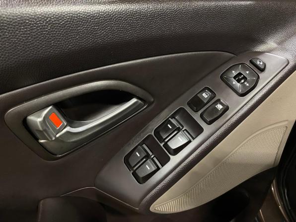 Hyundai ix35 I с пробегом 2010 года, цена 1 250 000 рублей, 187789 км, внедорожник, Автокод Объявления
