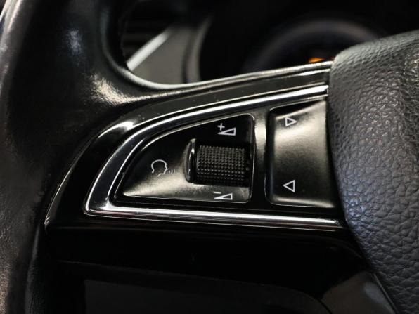 Skoda Octavia III (A7) Рестайлинг с пробегом 2018 года, цена 1 450 000 рублей, 186134 км, лифтбек, Автокод Объявления