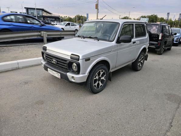 Lada (ВАЗ) Niva Legend I с пробегом 2022 года, цена 827 000 рублей, 82794 км, внедорожник, Автокод Объявления
