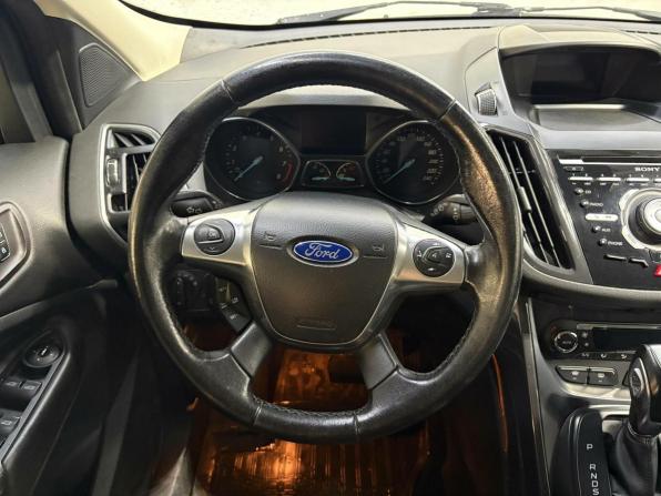 Ford Kuga II с пробегом 2013 года, цена 850 000 рублей, 255000 км, внедорожник, Автокод Объявления