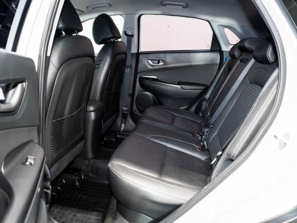 Hyundai Kona I с пробегом 2019 года, цена 1 950 000 рублей, 44820 км, внедорожник, Автокод Объявления