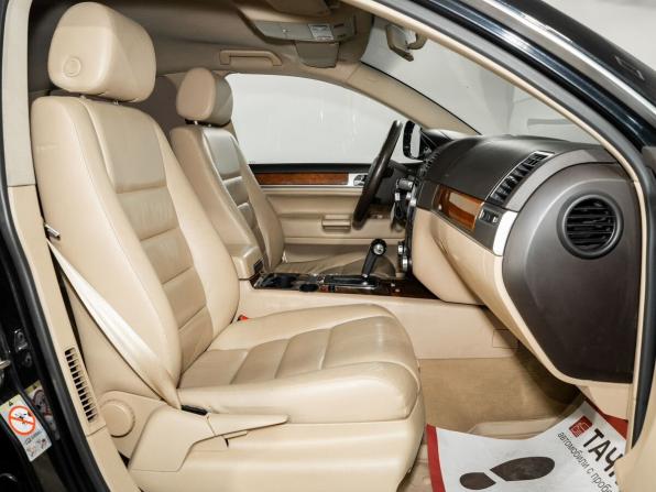 Volkswagen Touareg I Рестайлинг с пробегом 2008 года, цена 999 000 рублей, 239332 км, внедорожник, Автокод Объявления