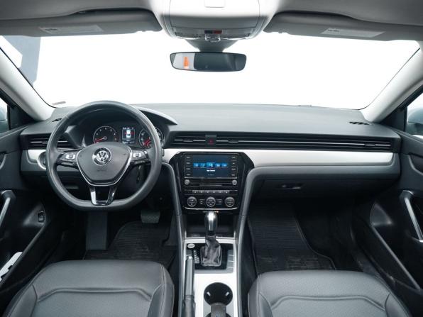 Volkswagen Passat (North America and China) II (NA Market) с пробегом 2021 года, цена 2 199 900 рублей, 130026 км, седан, Автокод Объявления