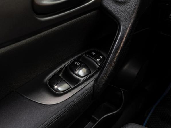 Nissan Qashqai II с пробегом 2014 года, цена 1 370 000 рублей, 209216 км, внедорожник, Автокод Объявления