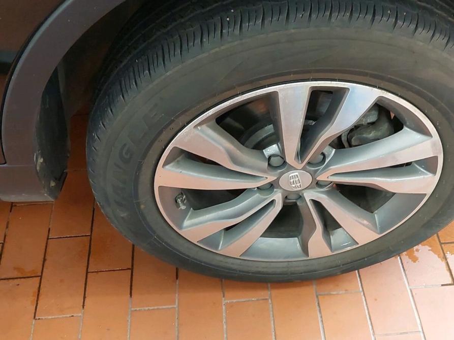 Geely Atlas I Москва  - изображение 17