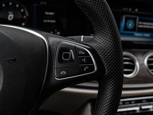 Mercedes-Benz E-Класс V (W213 S213 C238) с пробегом 2016 года, цена 3 099 000 рублей, 148961 км, седан, Автокод Объявления