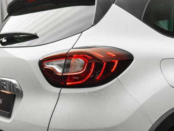 Renault Kaptur I Рестайлинг с пробегом 2020 года, цена 1 890 000 рублей, 89118 км, внедорожник, Автокод Объявления