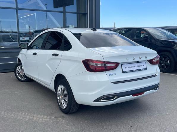 Lada (ВАЗ) Vesta I Рестайлинг (NG) с пробегом 2024 года, цена 1 140 000 рублей, 53300 км, седан, Автокод Объявления