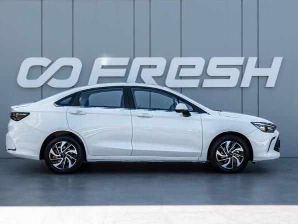 BAIC U5 Plus с пробегом 2023 года, цена 1 290 000 рублей, 48842 км, седан, Автокод Объявления
