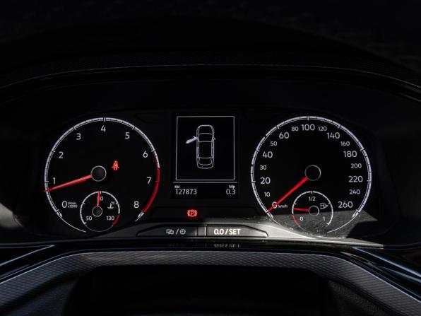 Volkswagen Polo VI с пробегом 2021 года, цена 1 650 000 рублей, 127873 км, лифтбек, Автокод Объявления