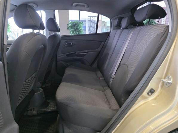 Kia Rio II Рестайлинг с пробегом 2010 года, цена 416 000 рублей, 243325 км, хэтчбек, Автокод Объявления