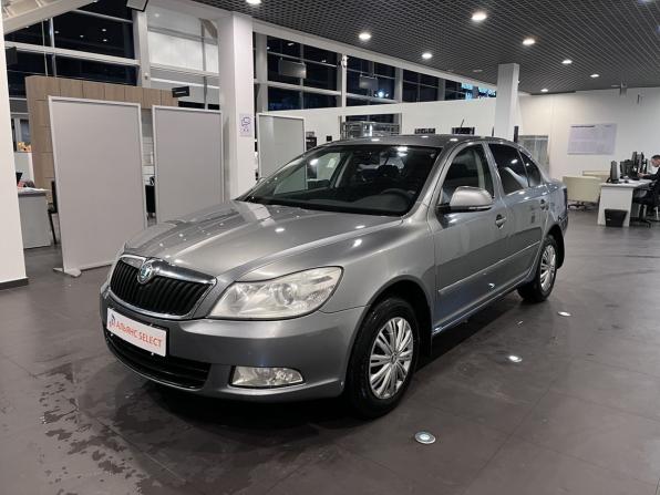 Skoda Octavia II (A5) Рестайлинг с пробегом 2013 года, цена 730 000 рублей, 266458 км, лифтбек, Автокод Объявления