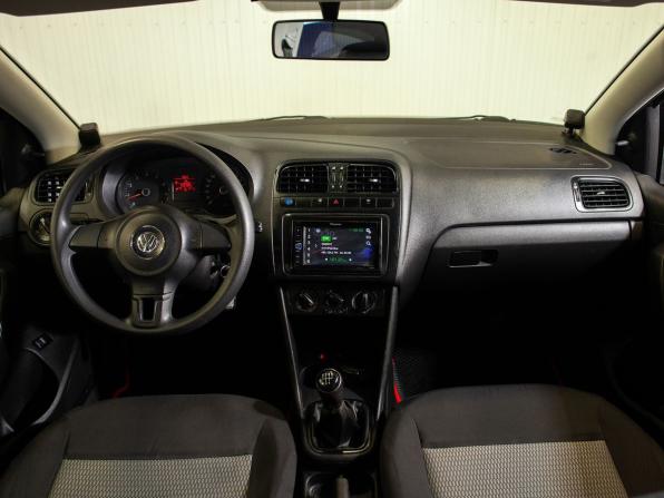 Volkswagen Polo V с пробегом 2013 года, цена 750 000 рублей, 140708 км, седан, Автокод Объявления