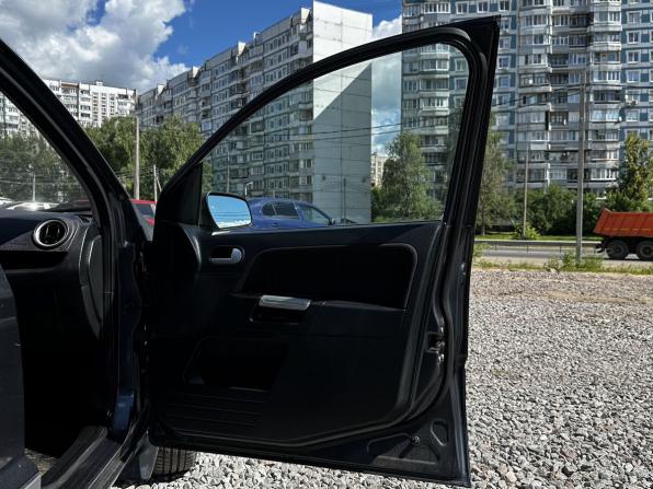 Ford Fusion I Рестайлинг с пробегом 2008 года, цена 350 000 рублей, 166932 км, хэтчбек, Автокод Объявления