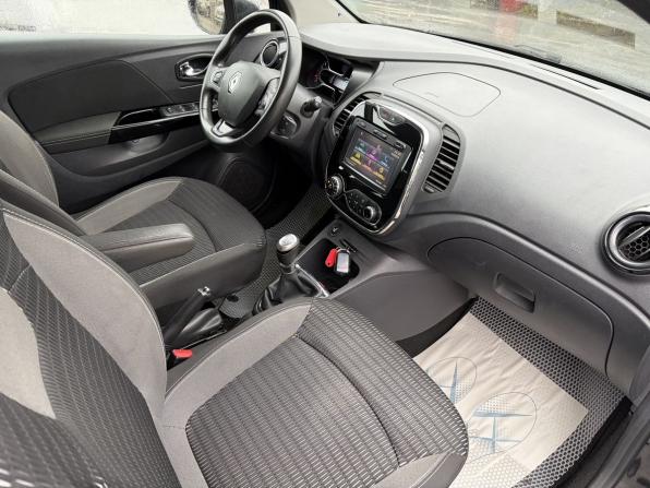 Renault Kaptur I с пробегом 2018 года, цена 1 319 000 рублей, 193509 км, внедорожник, Автокод Объявления