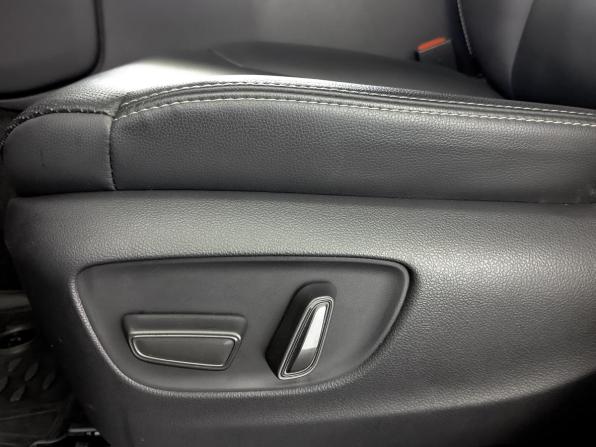 Toyota Land Cruiser Prado 250 Series с пробегом 2024 года, цена 9 530 000 рублей, 27770 км, внедорожник, Автокод Объявления