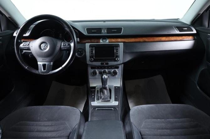 Volkswagen Passat B7 с пробегом 2011 года, цена 1 099 000 рублей, 194000 км, седан, Автокод Объявления