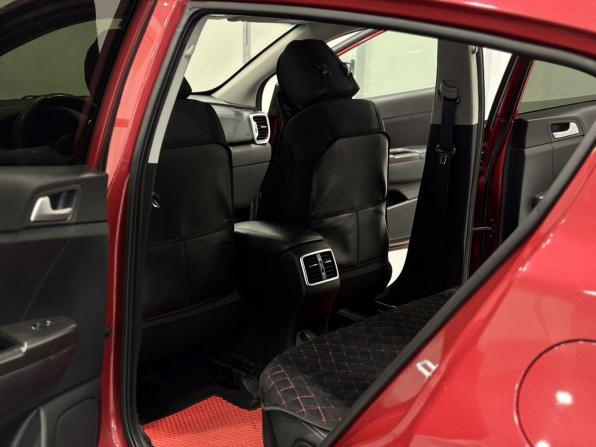 Kia Sportage IV с пробегом 2018 года, цена 2 145 000 рублей, 125000 км, внедорожник, Автокод Объявления
