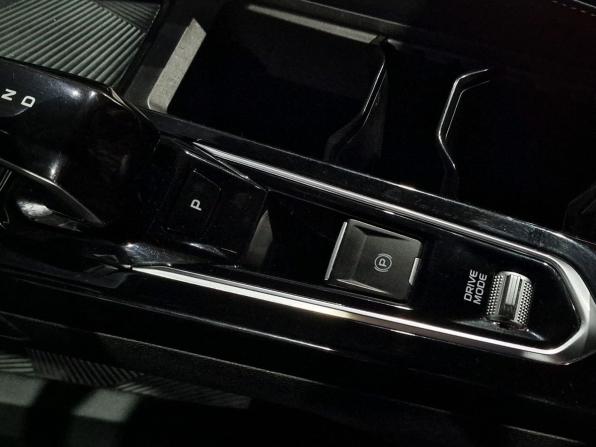 Geely Coolray I Рестайлинг с пробегом 2023 года, цена 2 040 000 рублей, 34000 км, внедорожник, Автокод Объявления
