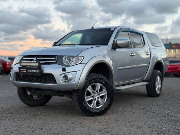 Mitsubishi L200 IV с пробегом 2011 года, цена 1 050 000 рублей, 315000 км, offers.body_type.unknown, Автокод Объявления