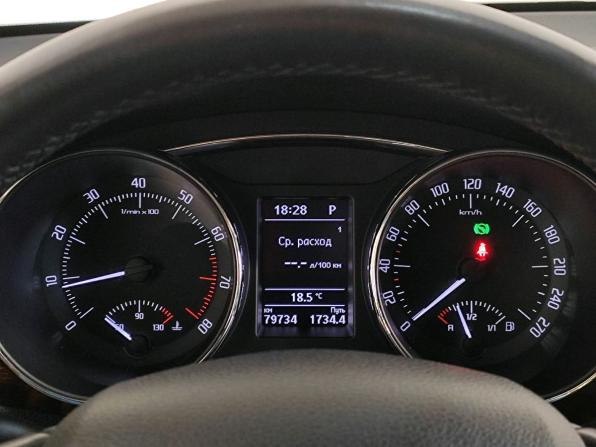 Skoda Superb II Рестайлинг с пробегом 2014 года, цена 1 939 000 рублей, 79732 км, лифтбек, Автокод Объявления