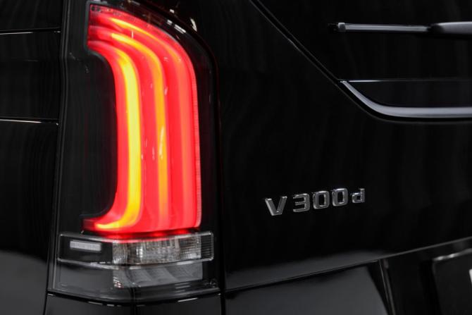 Новый Mercedes-Benz V-Класс III (W447) Рестайлинг 2 2025 года, цена 15 318 600 рублей, минивэн, Автокод Объявления