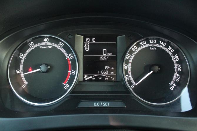 Skoda Rapid I Рестайлинг с пробегом 2018 года, цена 1 245 000 рублей, 116571 км, лифтбек, Автокод Объявления