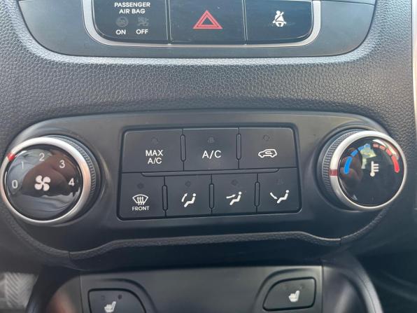 Hyundai ix35 I с пробегом 2010 года, цена 1 045 000 рублей, 220260 км, внедорожник, Автокод Объявления