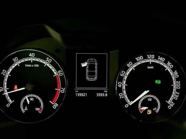 Skoda Octavia III (A7) Рестайлинг с пробегом 2019 года, цена 1 550 000 рублей, 139920 км, лифтбек, Автокод Объявления
