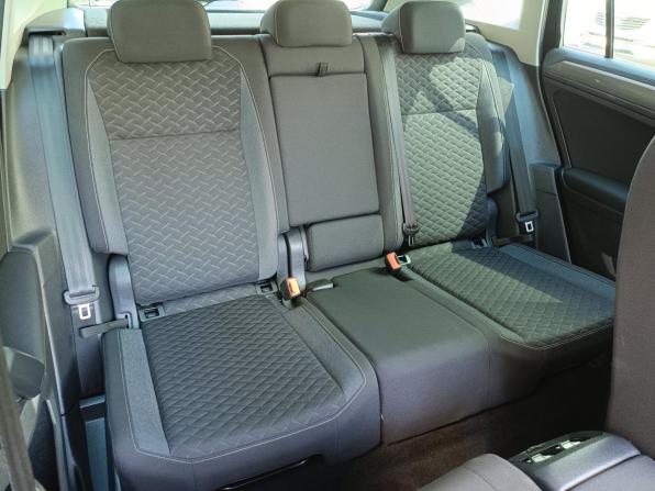 Volkswagen Tiguan II с пробегом 2018 года, цена 2 199 000 рублей, 155359 км, внедорожник, Автокод Объявления