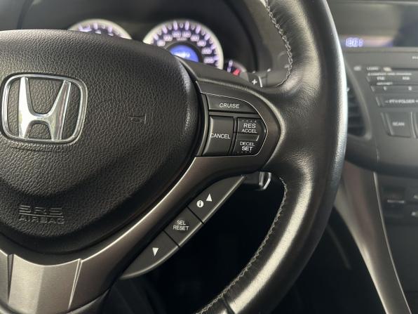 Honda Accord VIII Рестайлинг с пробегом 2012 года, цена 1 366 000 рублей, 167210 км, седан, Автокод Объявления