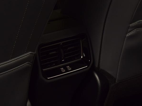 Toyota RAV4 VI (XA60) с пробегом 2026 года, цена 3 859 995 рублей, 16 км, внедорожник, Автокод Объявления