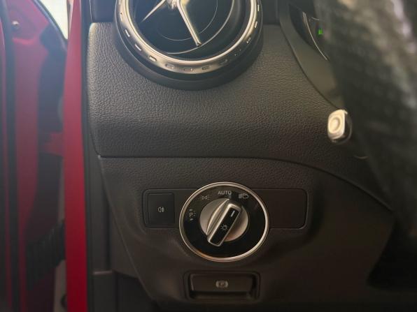 Mercedes-Benz GLA I (X156) с пробегом 2014 года, цена 1 570 000 рублей, 221409 км, внедорожник, Автокод Объявления