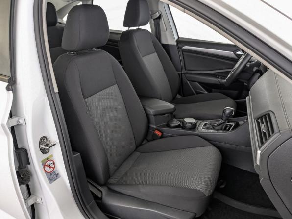Volkswagen Jetta VII с пробегом 2021 года, цена 2 245 000 рублей, 64860 км, седан, Автокод Объявления