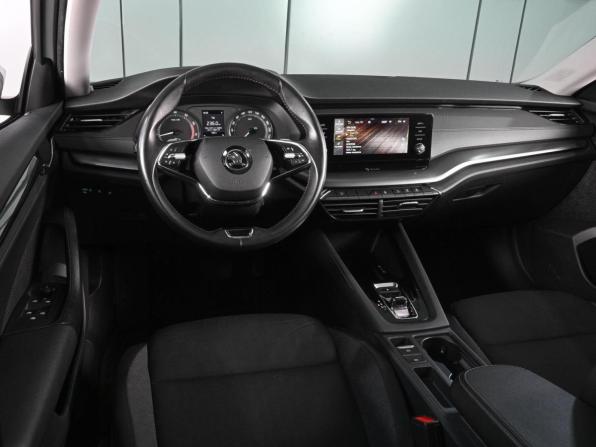 Skoda Octavia IV (A8) с пробегом 2021 года, цена 2 499 000 рублей, 115486 км, лифтбек, Автокод Объявления