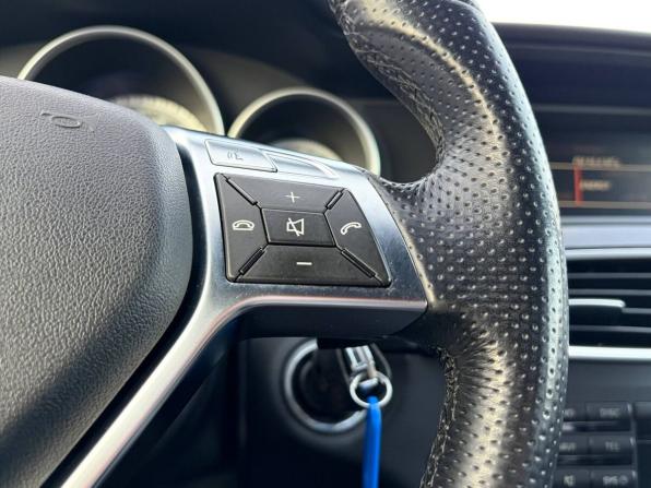 Mercedes-Benz C-Класс III (W204) Рестайлинг с пробегом 2012 года, цена 1 150 000 рублей, 278000 км, седан, Автокод Объявления