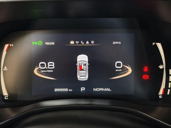 Haval Jolion I Рестайлинг с пробегом 2024 года, цена 2 115 000 рублей, 25554 км, внедорожник, Автокод Объявления