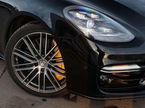 Porsche Panamera II с пробегом 2017 года, цена 8 989 000 рублей, 68986 км, фастбек, Автокод Объявления