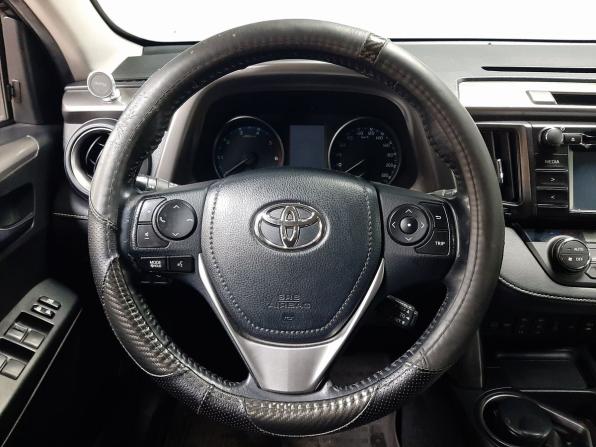 Toyota RAV4 IV (XA40) Рестайлинг с пробегом 2015 года, цена 2 499 000 рублей, 186123 км, внедорожник, Автокод Объявления