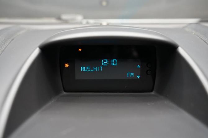 Ford Fiesta Mk6 Рестайлинг с пробегом 2015 года, цена 790 000 рублей, 200000 км, хэтчбек, Автокод Объявления