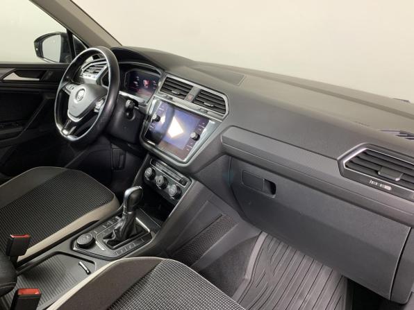Volkswagen Tiguan II с пробегом 2018 года, цена 2 140 000 рублей, 189350 км, внедорожник, Автокод Объявления