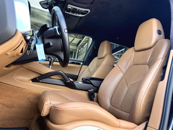 Porsche Cayenne II (958) с пробегом 2011 года, цена 1 990 000 рублей, 198351 км, внедорожник, Автокод Объявления