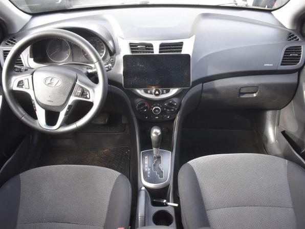 Hyundai Solaris I с пробегом 2013 года, цена 734 000 рублей, 178726 км, седан, Автокод Объявления