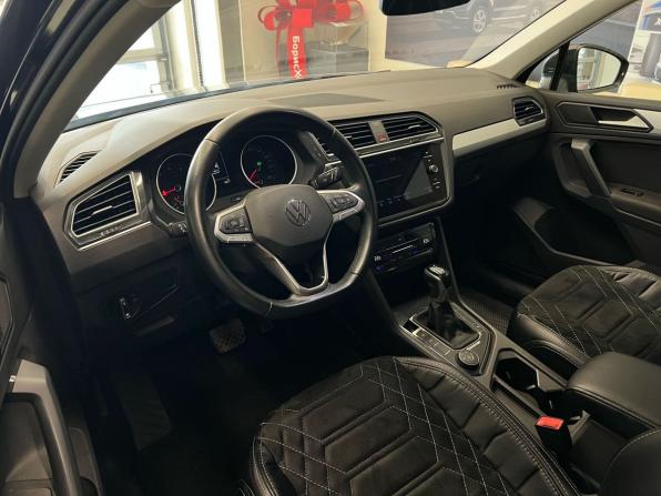 Volkswagen Tiguan II Рестайлинг с пробегом 2021 года, цена 3 150 000 рублей, 62900 км, внедорожник, Автокод Объявления