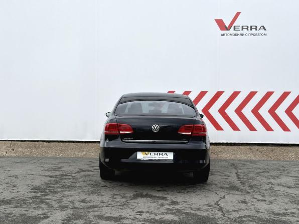 Volkswagen Passat B7 с пробегом 2012 года, цена 1 090 000 рублей, 160490 км, седан, Автокод Объявления