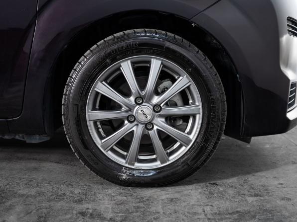 Toyota Spade с пробегом 2018 года, цена 1 070 000 рублей, 20333 км, компактвэн, Автокод Объявления