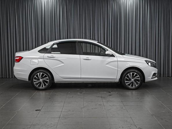 Lada (ВАЗ) Vesta I с пробегом 2021 года, цена 1 129 000 рублей, 63893 км, седан, Автокод Объявления